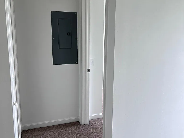 8388 Saylor Ct — Photo 14