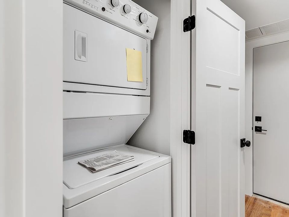 1st image of 93 Condor St #5B