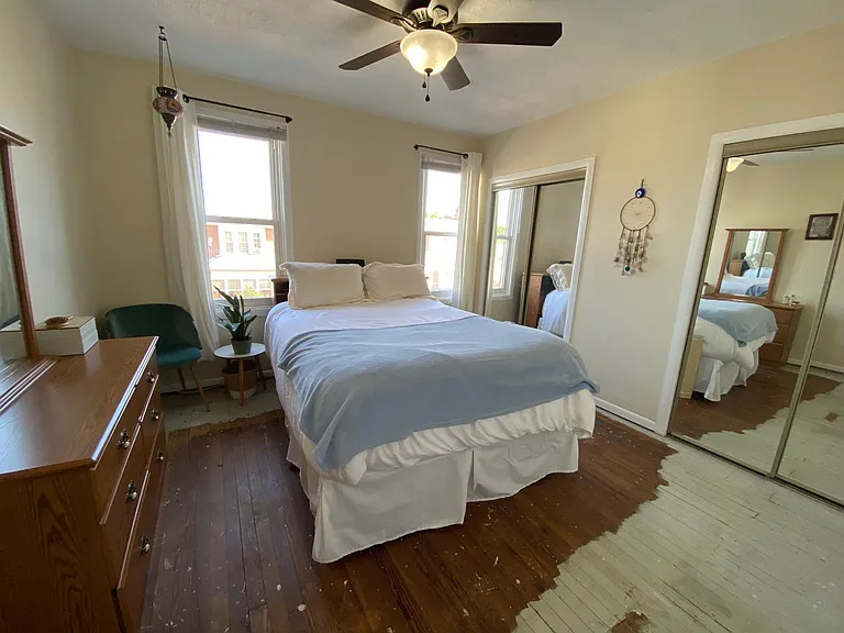 471 Markle St — Photo 11