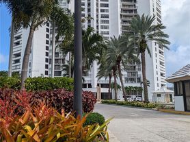 300 Three Islands Blvd