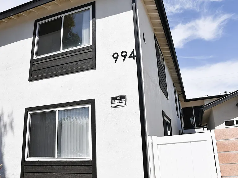 994 Valencia St — Photo 41