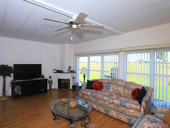 4th image of 1148 Barefoot Cir