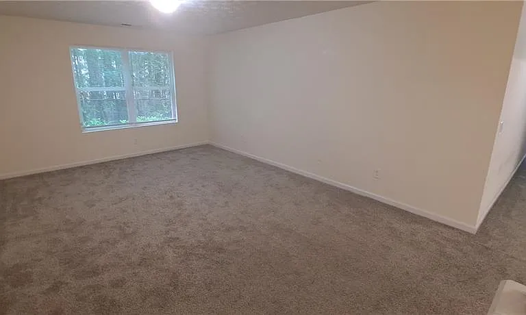 7104 Fairington Ridge Cir — Photo 2