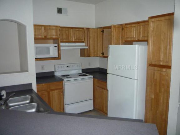 2nd image of 6627 Queens Borough Ave #208-1