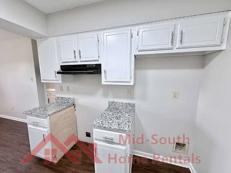 7328 Hillshire Dr — Photo 6
