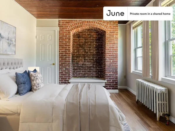 47 Wallingford Rd, Brighton, MA