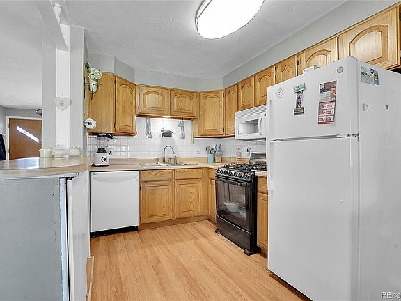 4th image of 130 S 17th Ave Drive