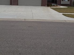 4803 N Hobby St, Wichita, KS 67219