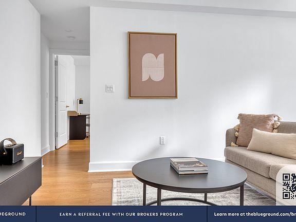 5th image of 160 E 48th St APT 8G