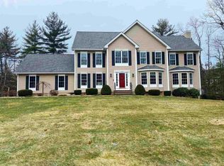 110 Mulberry Ln, Pelham, NH 03076