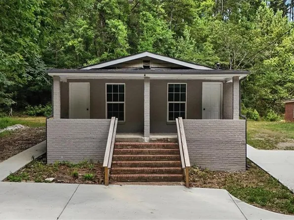 16 Whatley St NE, Rome, GA 30161
