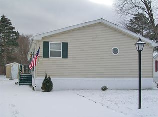 59 Menlo Park Dr, Belleville, MI 48111