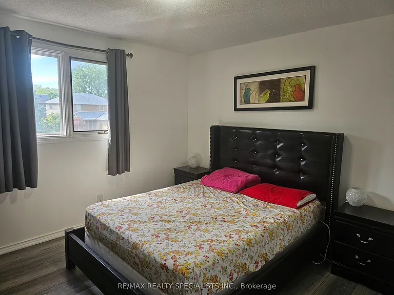 283 Delancey Blvd — Photo 30