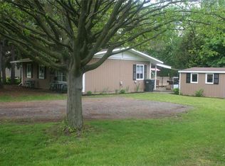 50 Stephens St, Clifton Springs, NY 14432