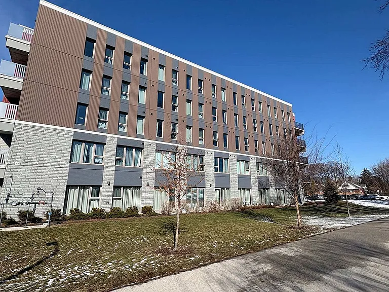 77 Leland St #417 — Photo 4