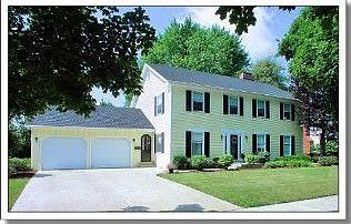 1st image of 271 Carriage Hill Dr