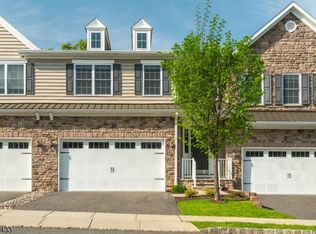 34 Fillmore Dr, Morristown, NJ 07960