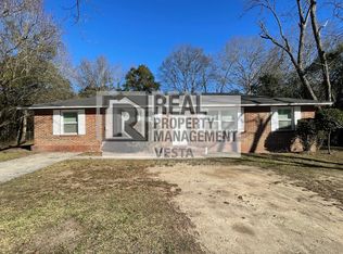 2403 N Groveland Cir, Macon, GA 31206