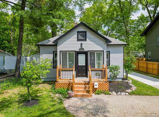 350 W Hazelhurst St, Ferndale, MI
