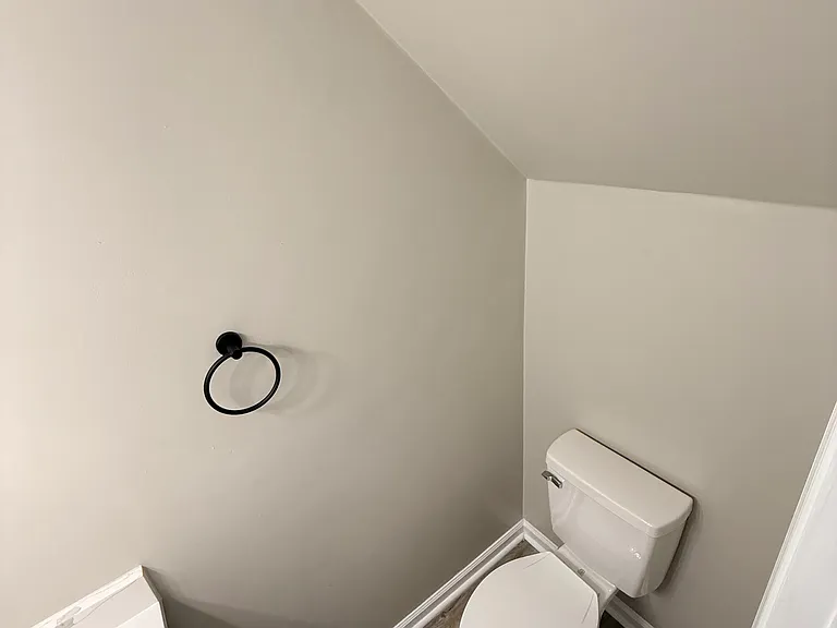 755 Huntly Dr — Photo 19
