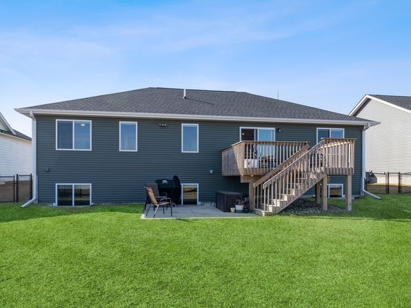 1602 Mulberry St, Granger, IA 50109