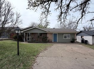 6632 Ellis Rd, Fort Worth, TX 76112