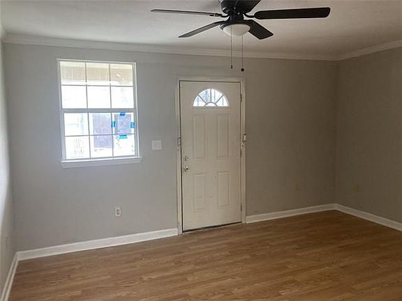 4th image of 2326 Desire St