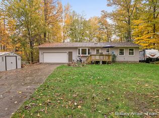 5906 Haughey Ave SW, Wyoming, MI 49548