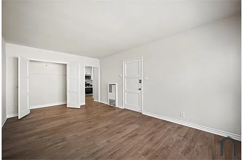 1628 S Saint Andrews Pl #1 Photo 1
