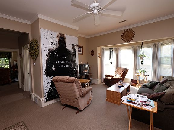 3rd image of 412 18th St #Ad