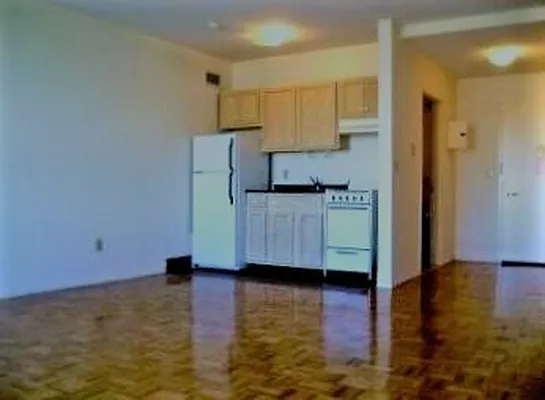 Rented by Voro New York | media 40