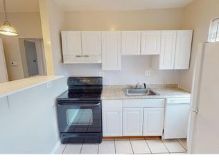 5216 Just St NE #11, Washington, DC 20019