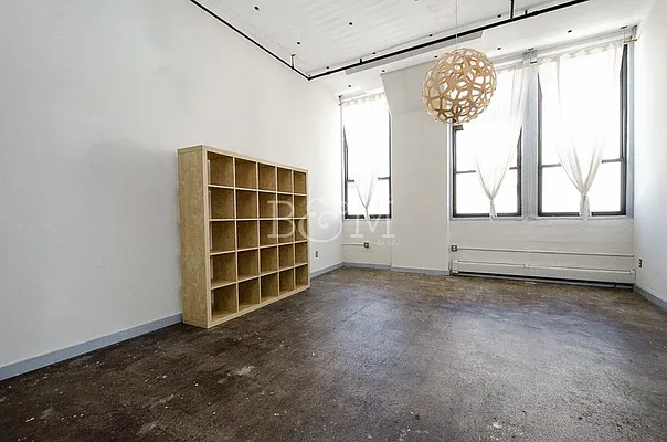 Rented by Brick&Mortar | media 25