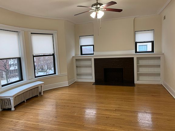 3rd image of 1000 W Argyle St #3SF