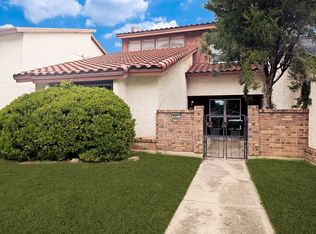 805 W Rochelle Rd, Irving, TX 75062