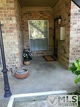 3rd image of 4347 Bellaire Dr S APT 132S