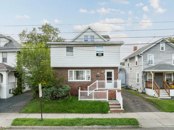 319 Rogers Ave, Endicott, NY 13760