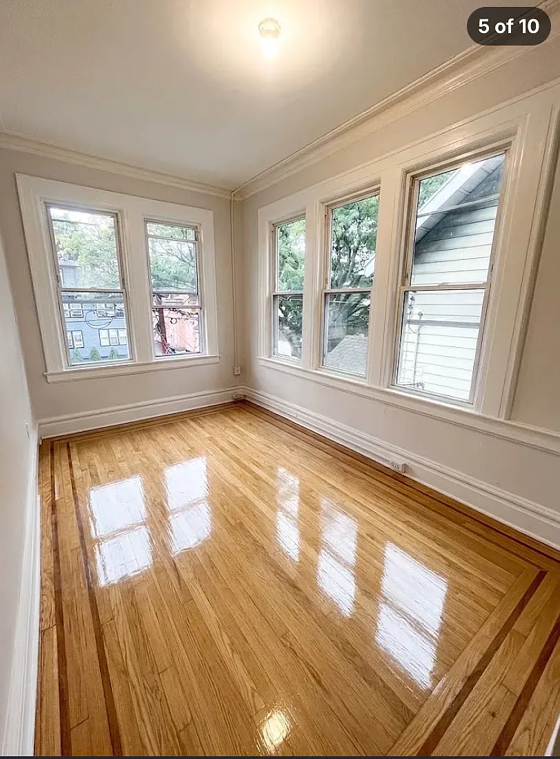 3 bed, 1000 sqft, $800 — Photo 1