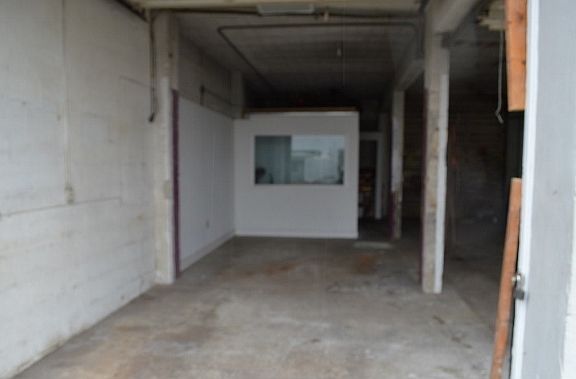 3rd image of 530 NE 34th Ct