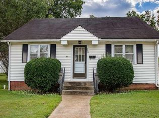 200 E Main St, Dresden, TN 38225