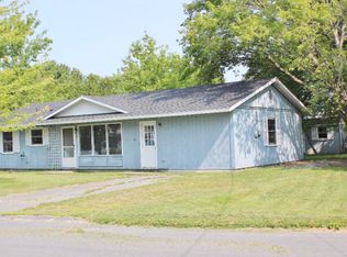 18 Genesee Ln, Plattsburgh, NY 12901