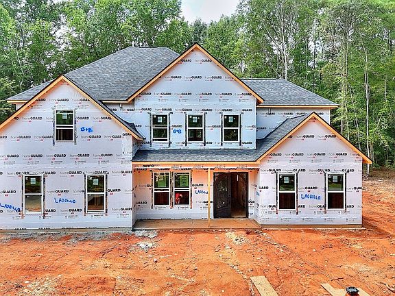 3rd image of 299 Claiborne Way