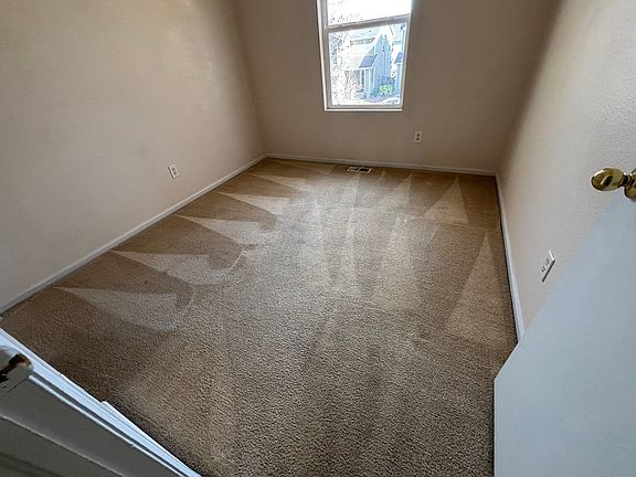 5th image of 7927 S Kittredge St