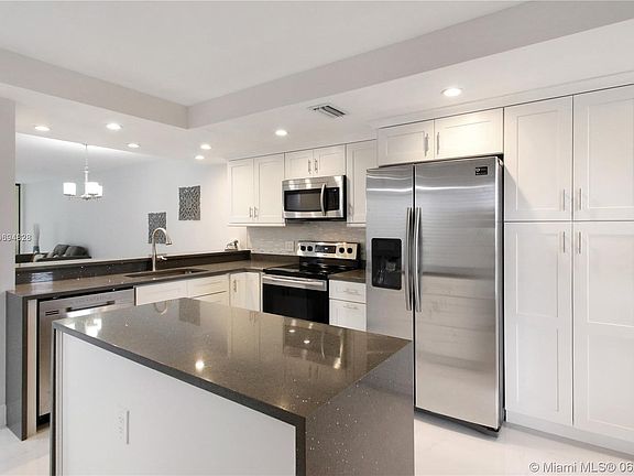 2nd image of 6429 W Coral Lake Dr #305