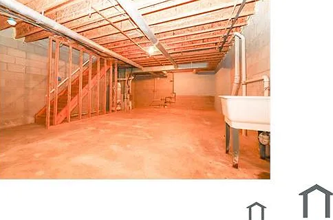 1006 Hillman St — Photo 13