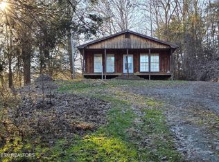 4060 Tazewell Hwy, Sneedville, TN 37869