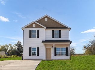 629 East St, Reidsville, NC 27320