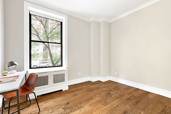 Rented by Compass | media 21