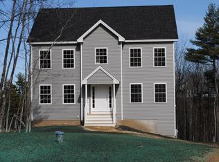 10 Rocky Hl, Nottingham, NH 03290