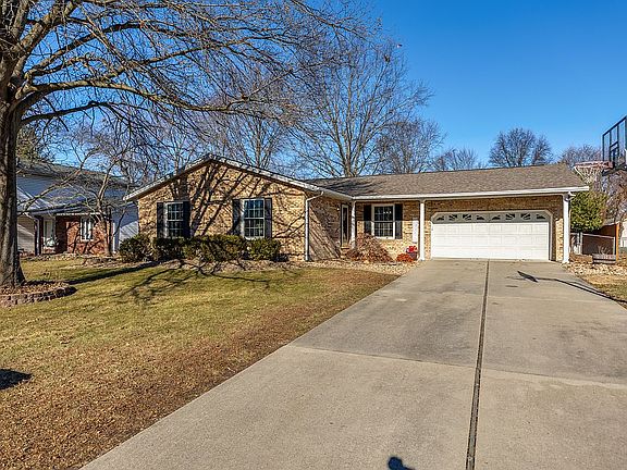 2nd image of 105 Woods Mill Dr